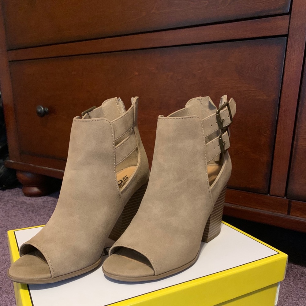 SODA boots